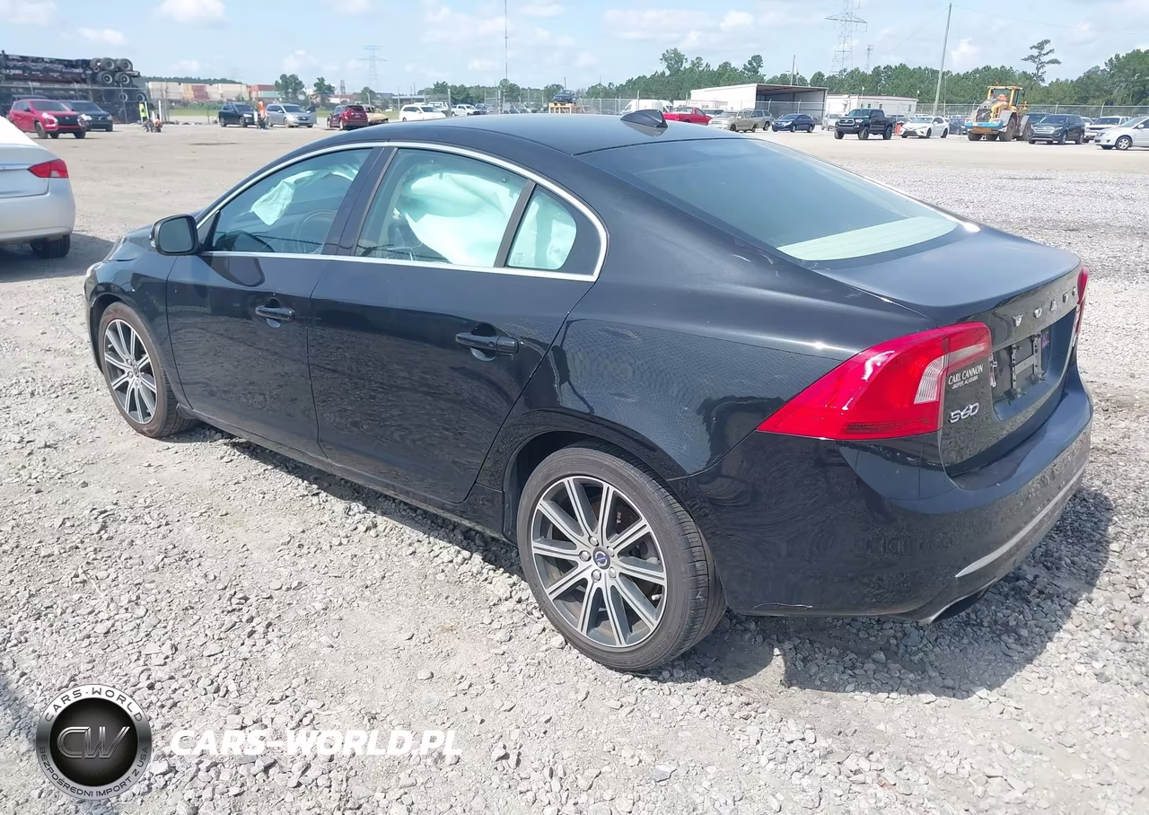 2016 Volvo S60 Inscription T5 Drive-E Premier VIN:LYV402FK3GB089808 - 3