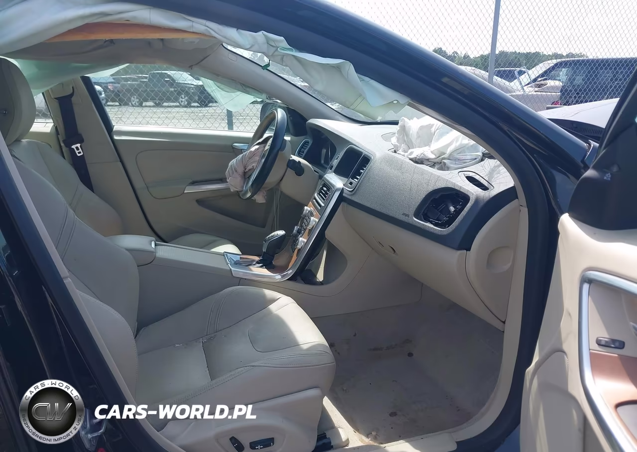2016 Volvo S60 Inscription T5 Drive-E Premier VIN:LYV402FK3GB089808 - 5