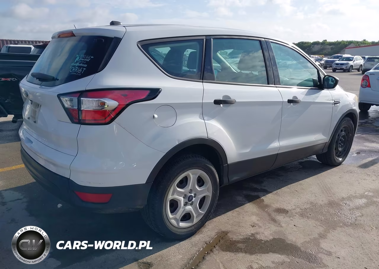 2017 Ford Escape S VIN:1FMCU0F78HUF07279 - 4