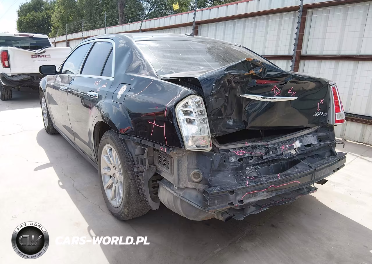 2014 Chrysler 300C VIN:2C3CCAEG9EH379751 - 3