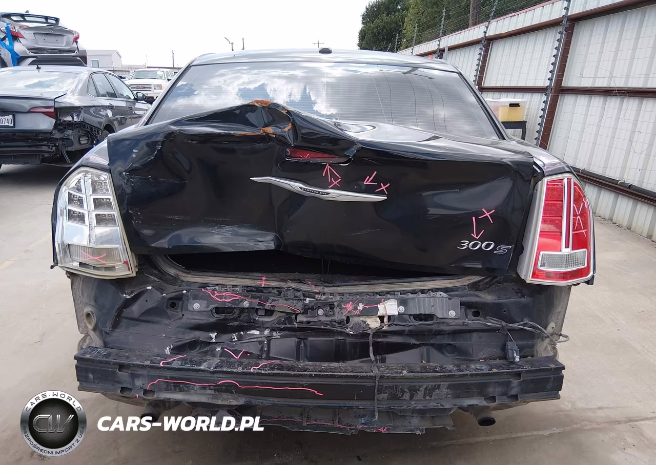 2014 Chrysler 300C VIN:2C3CCAEG9EH379751 - 6