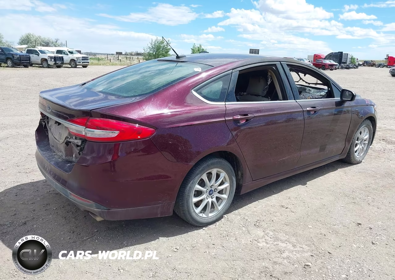 2017 Ford Fusion S VIN:3FA6P0G77HR110036 - 4