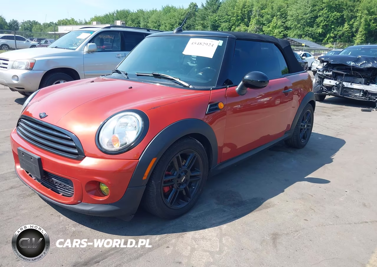 2013 Mini Convertible Cooper VIN:WMWZN3C58DT568113 - 2