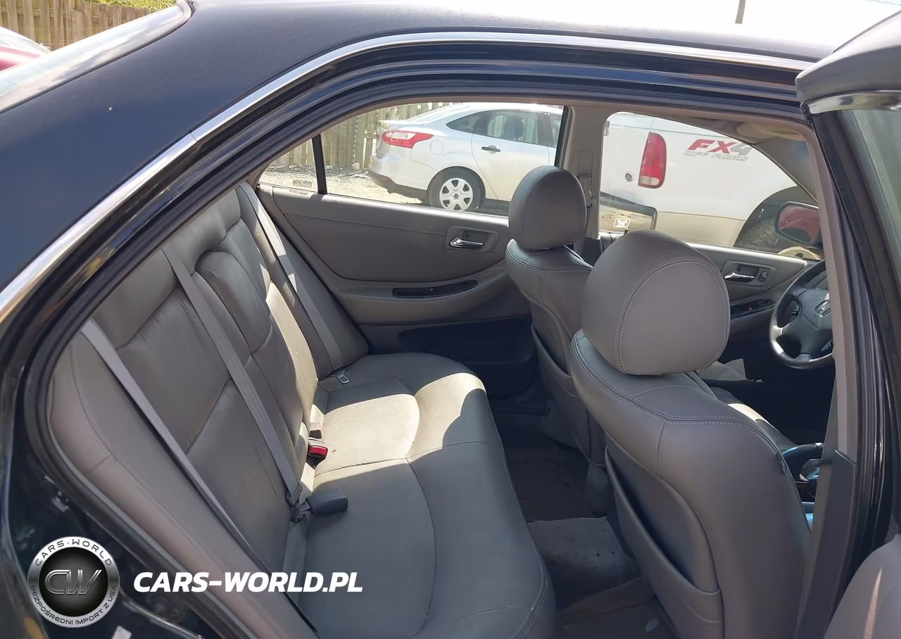 2002 Honda Accord 3.0 Ex VIN:1HGCG16522A067523 - 8