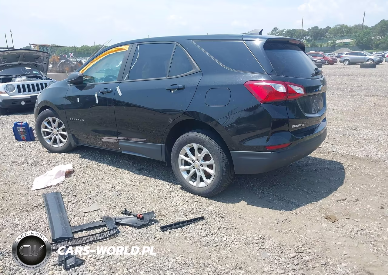 2020 Chevrolet Equinox Fwd Ls VIN:2GNAXHEV3L6110871 - 3