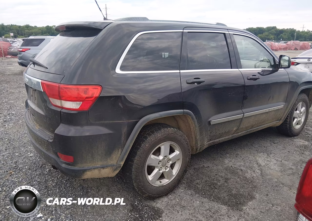 2012 Jeep Grand Cherokee Laredo VIN:1C4RJFAG8CC226423 - 4