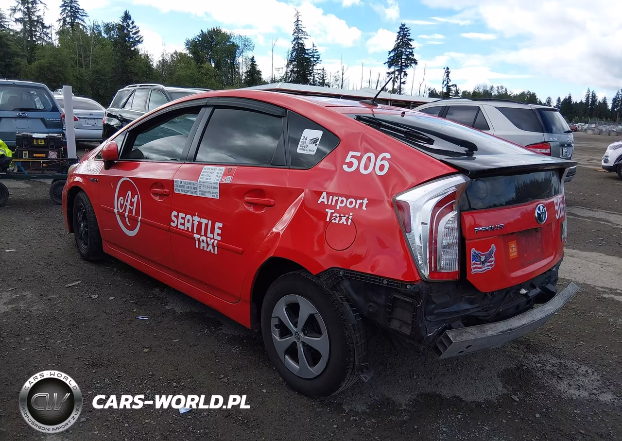 2014 Toyota Prius Three VIN:JTDKN3DUXE0358481 - 3