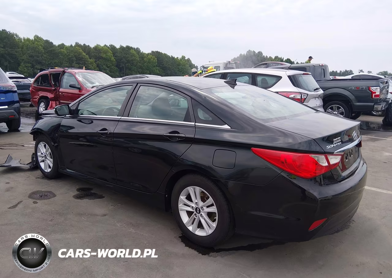 2014 Hyundai Sonata Gls VIN:5NPEB4AC9EH877774 - 3