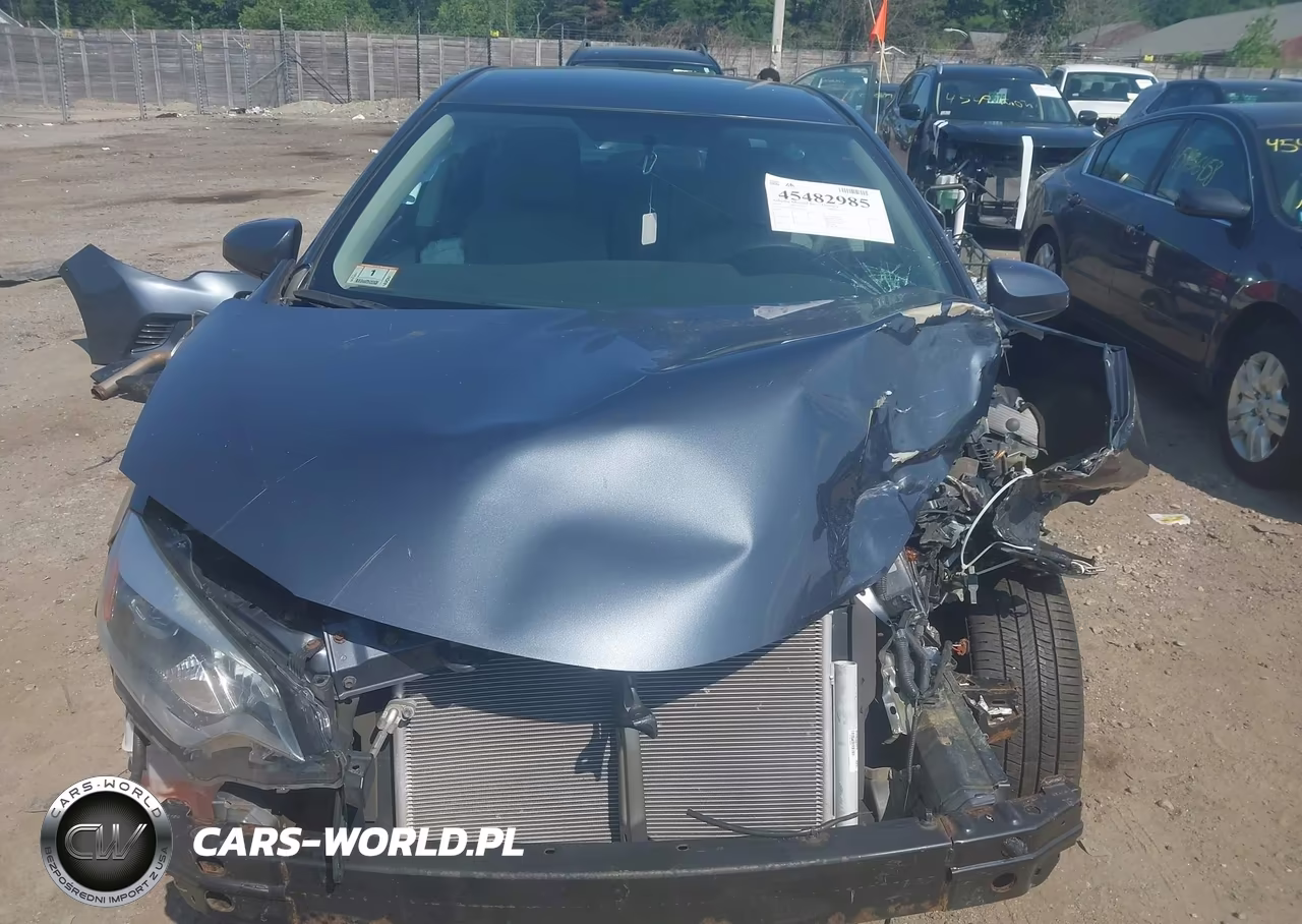 2016 Toyota Corolla Le VIN:5YFBURHE0GP483667 - 10