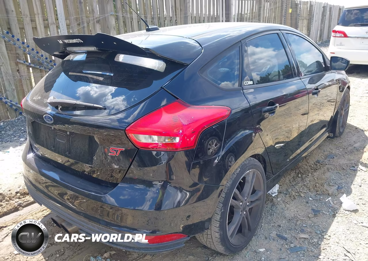 2018 Ford Focus St VIN:1FADP3L90JL285264 - 4