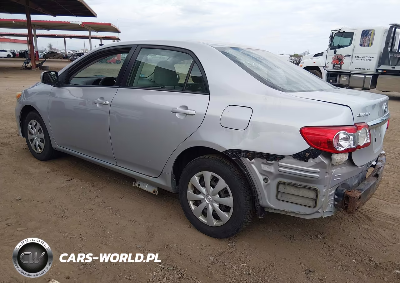 2011 Toyota Corolla Le VIN:2T1BU4EE4BC555941 - 3