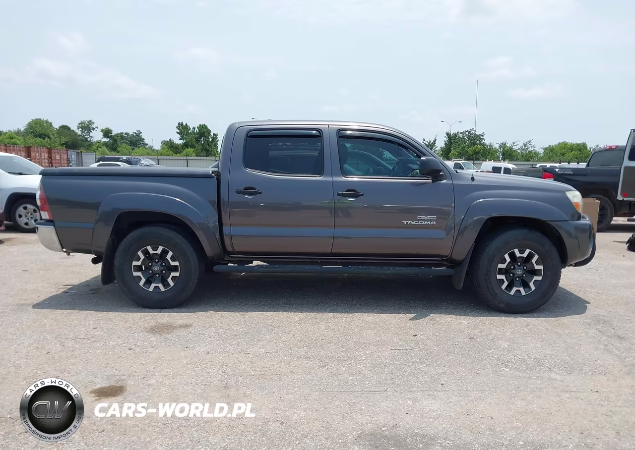 2011 Toyota Tacoma Prerunner V6 VIN:5TFJU4GN3BX010386 - 13