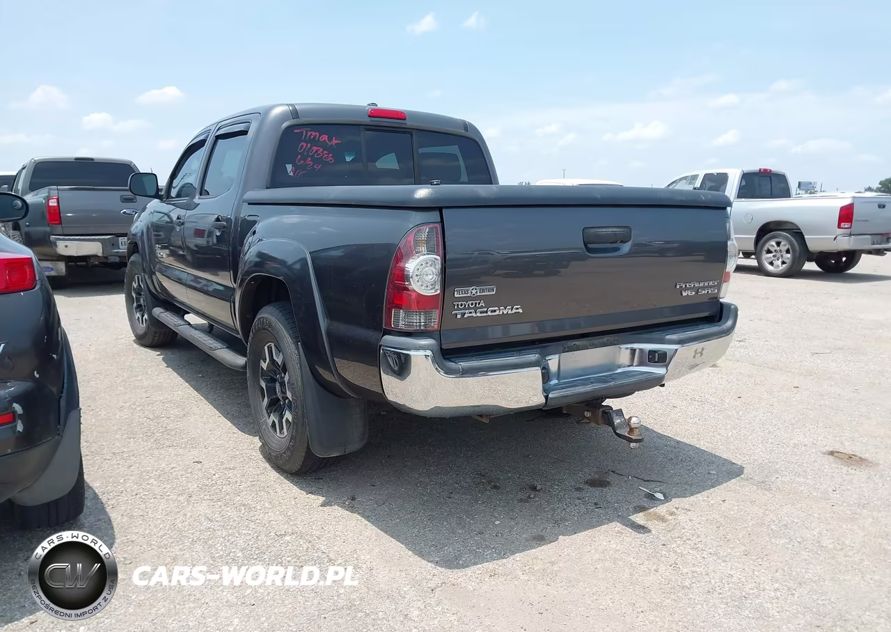 2011 Toyota Tacoma Prerunner V6 VIN:5TFJU4GN3BX010386 - 3