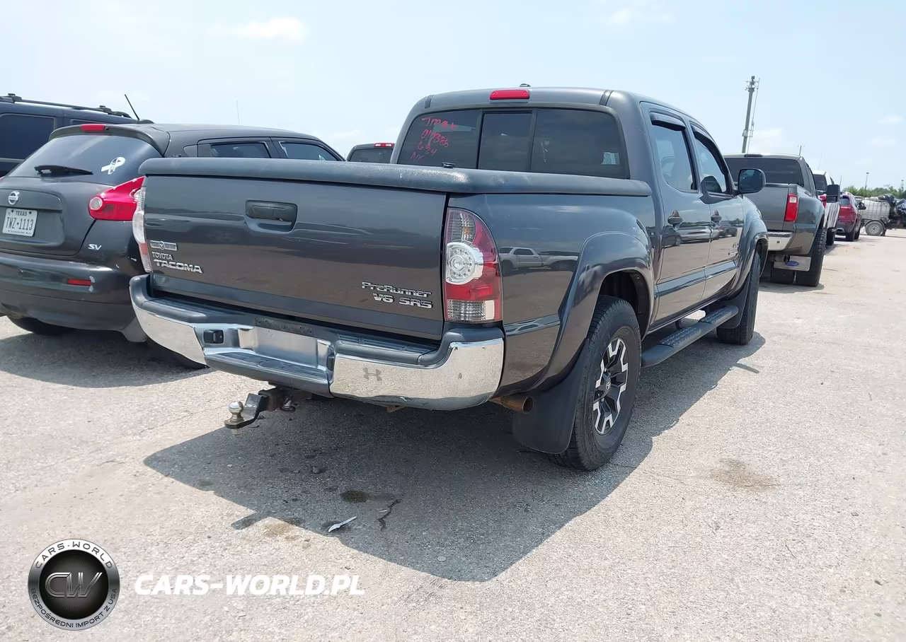 2011 Toyota Tacoma Prerunner V6 VIN:5TFJU4GN3BX010386 - 4