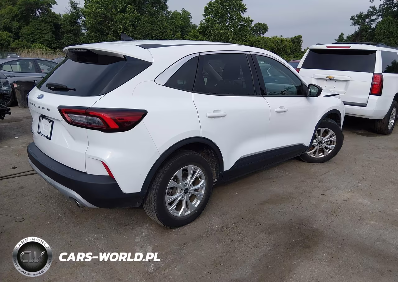 2023 Ford Escape Active VIN:1FMCU0GN7PUA12597 - 4