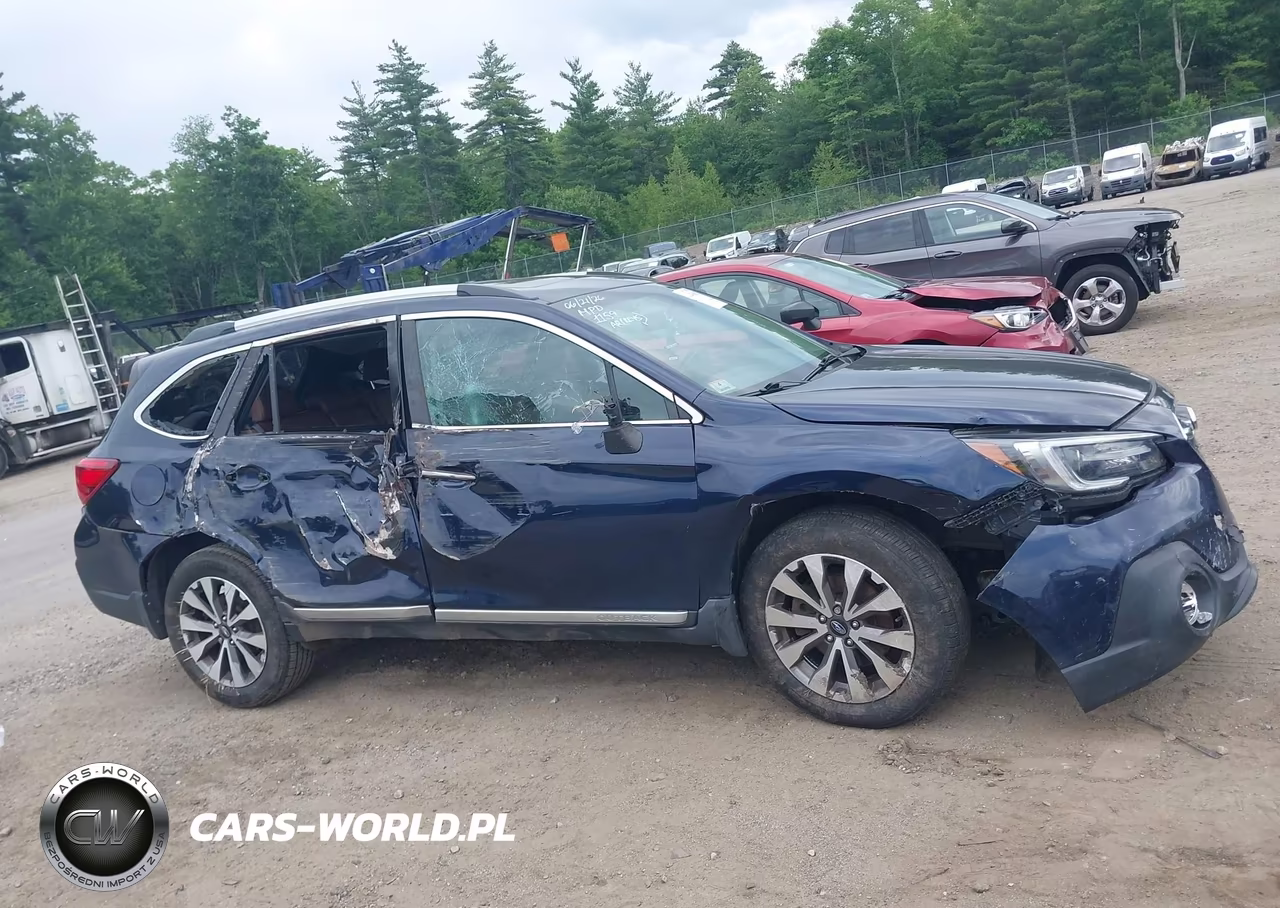 2018 Subaru Outback 2.5I Touring VIN:4S4BSATC6J3291159 - 14