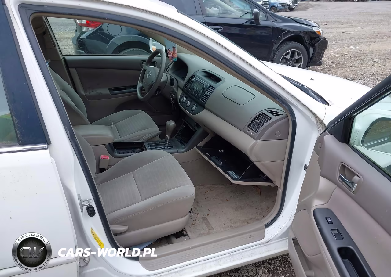 2005 Toyota Camry Le VIN:4T1BE30K85U537207 - 5