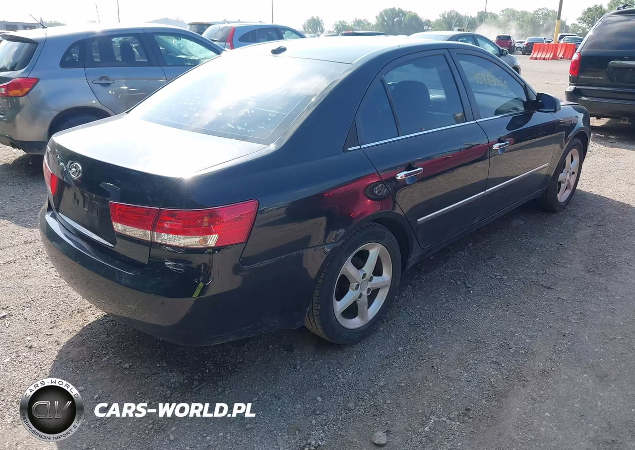 2008 Hyundai Sonata Limited-Se VIN:5NPEU46C98H318345 - 4