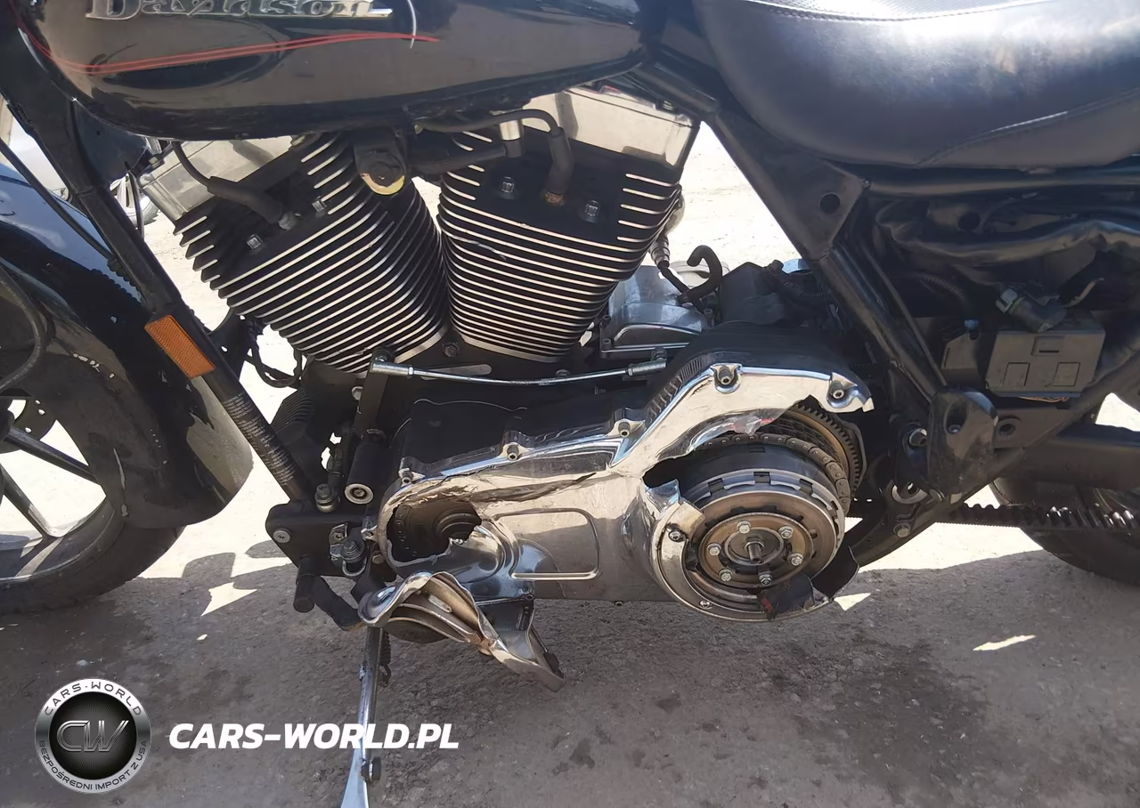 2007 Harley-Davidson Flhx VIN:1HD1KB41X7Y725032 - 9