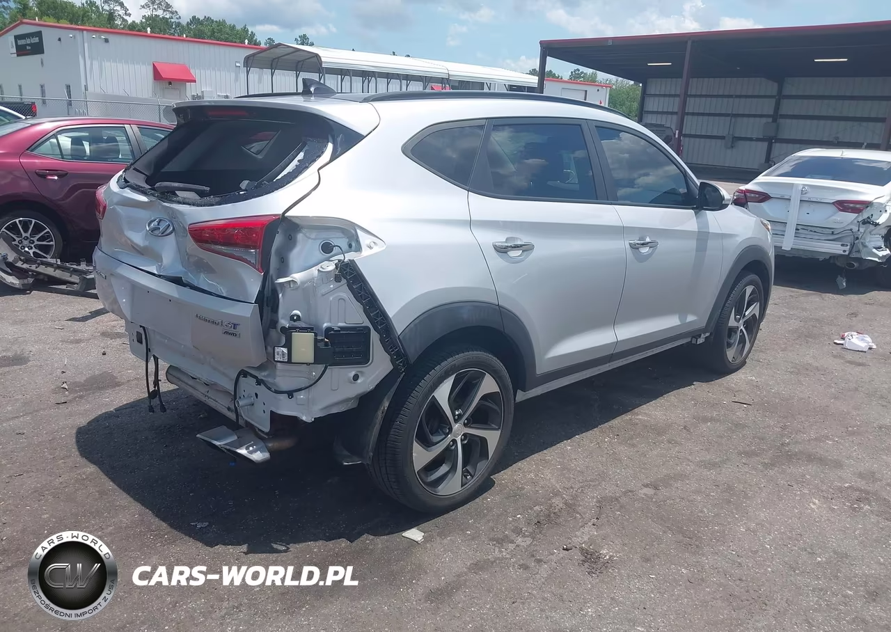 2016 Hyundai Tucson Limited VIN:KM8J3CA26GU126410 - 4