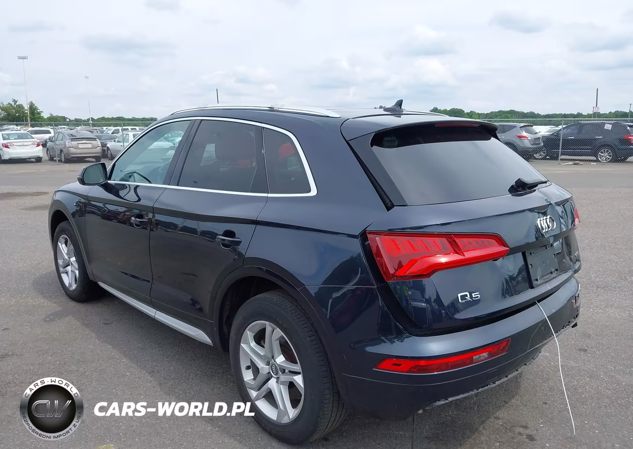 2019 Audi Q5 45 Premium VIN:WA1ANAFY1K2143758 - 3