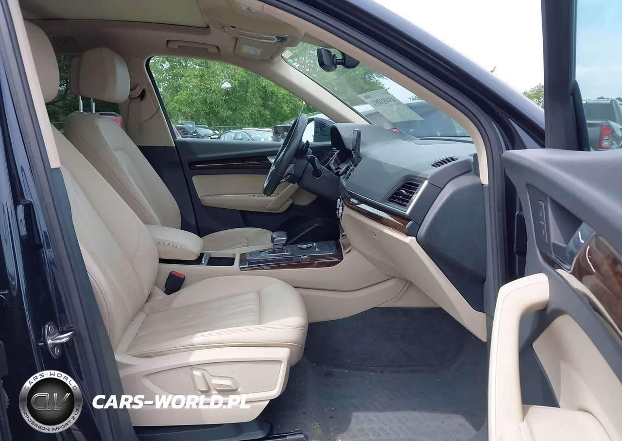 2019 Audi Q5 45 Premium VIN:WA1ANAFY1K2143758 - 5