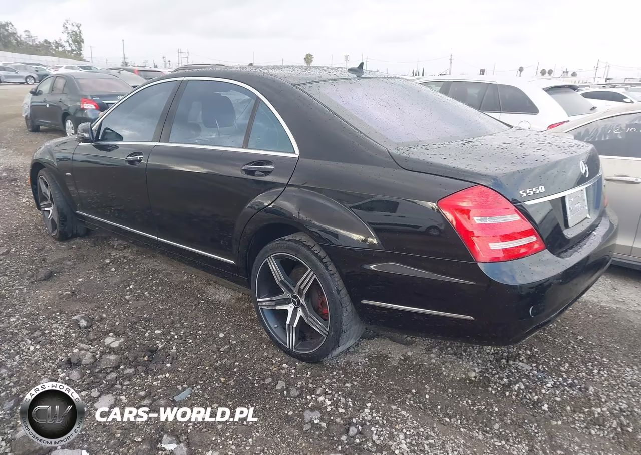 2012 Mercedes-Benz S 550 VIN:WDDNG7DB3CA421897 - 3