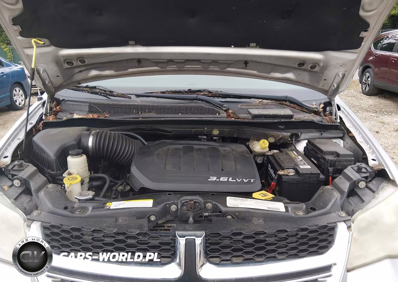 2012 Dodge Grand Caravan Sxt VIN:2C4RDGCG9CR374582 - 10