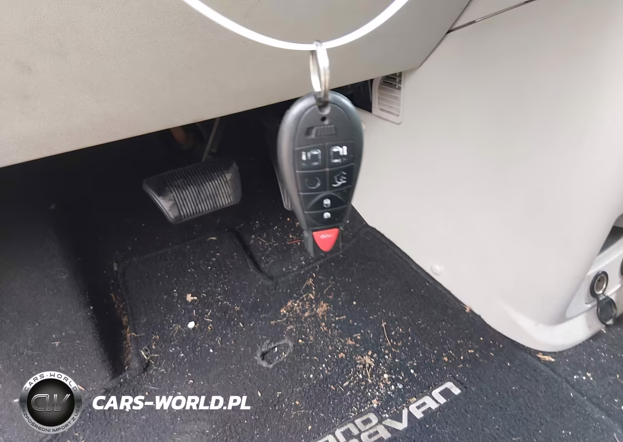 2012 Dodge Grand Caravan Sxt VIN:2C4RDGCG9CR374582 - 11
