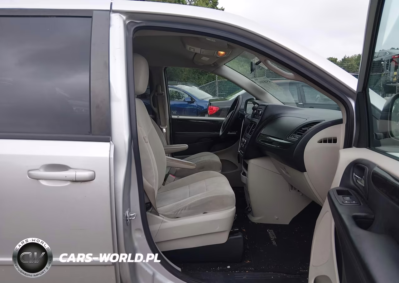 2012 Dodge Grand Caravan Sxt VIN:2C4RDGCG9CR374582 - 5