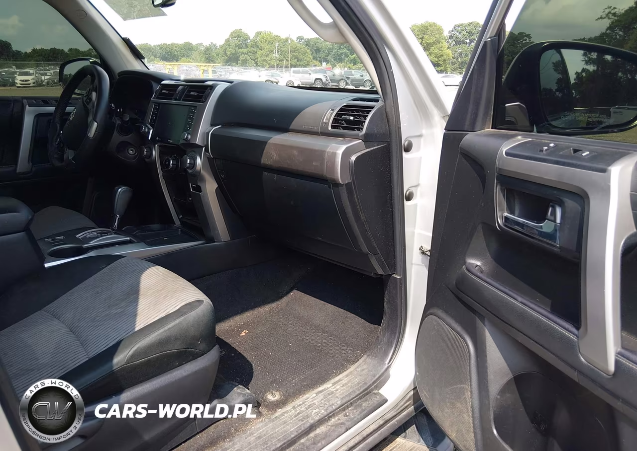 2020 Toyota 4Runner Sr5 VIN:JTEZU5JR6L5219215 - 5