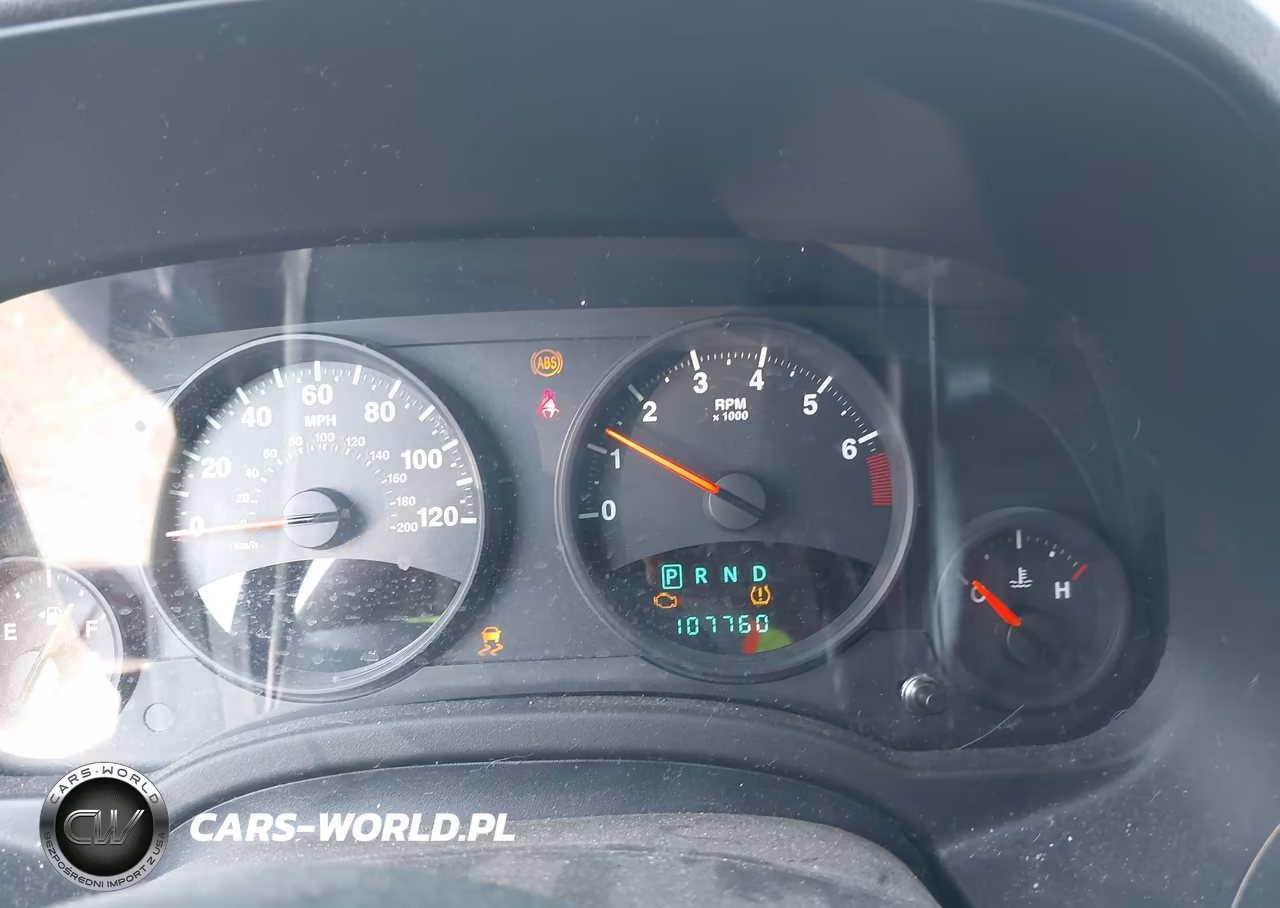 2013 Jeep Compass Latitude VIN:1C4NJDEB6DD236302 - 7