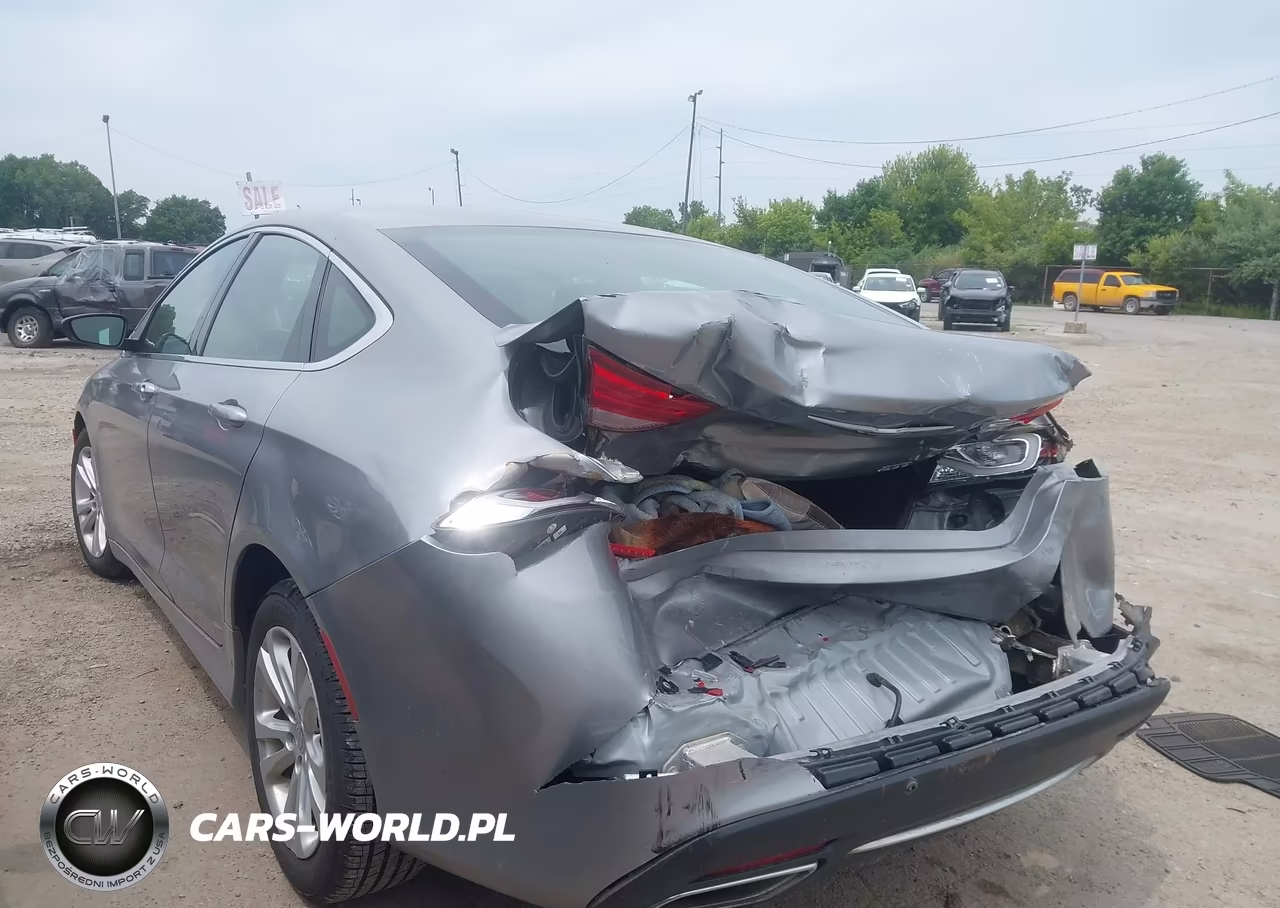 2015 Chrysler 200 Limited VIN:1C3CCCAG3FN516516 - 3