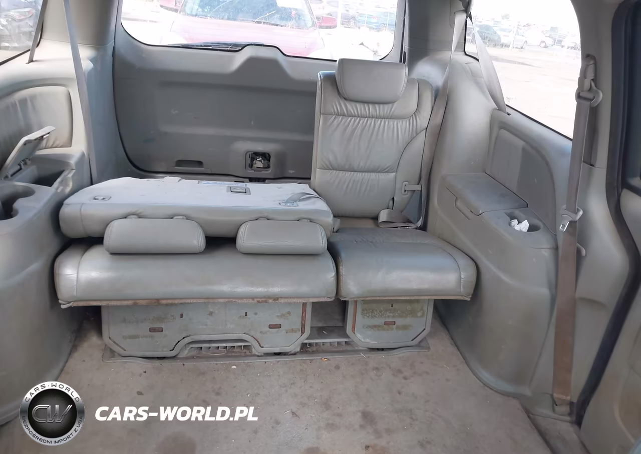 2007 Honda Odyssey Touring VIN:5FNRL38837B075961 - 8