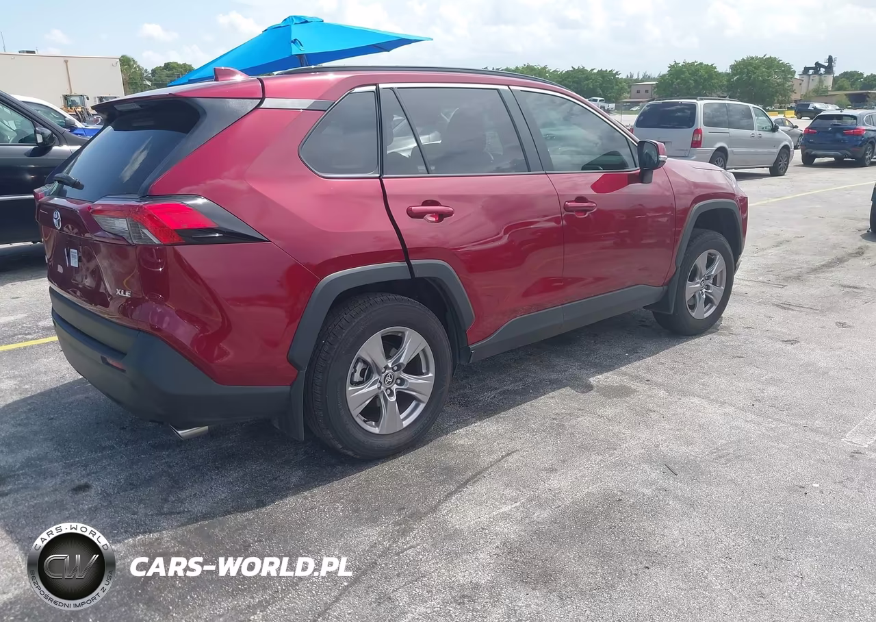 2025 Toyota Rav4 Xle VIN:2T3W1RFV3SW420378 - 4