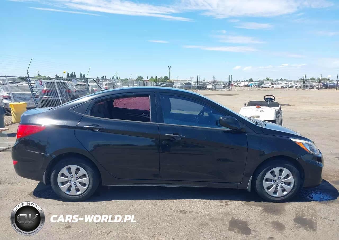 2015 Hyundai Accent Gls VIN:KMHCT4AE3FU935614 - 13