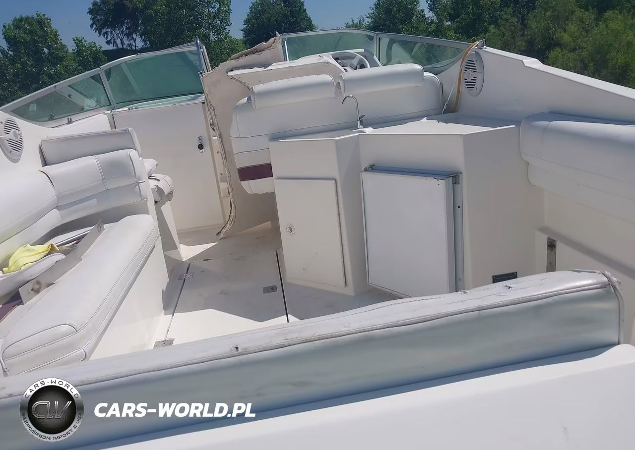 1995 Cruisers Yachts Other VIN:00000CRSUSA44G495 - 5