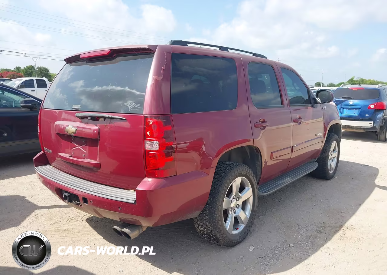 2007 Chevrolet Tahoe Lt VIN:1GNFK13027R425061 - 4