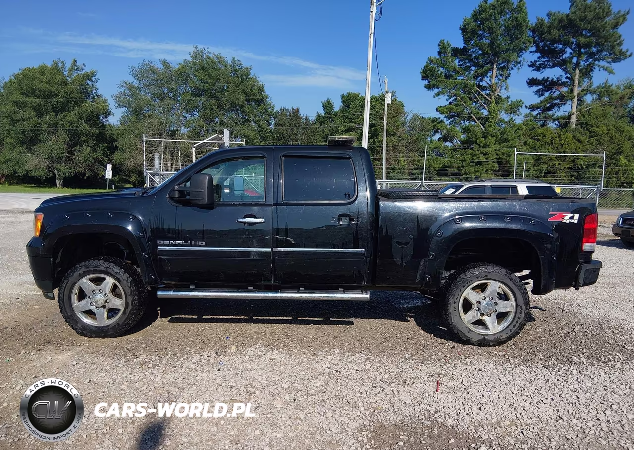 2011 GMC Sierra 2500Hd Denali VIN:1GT125C82BF183592 - 14