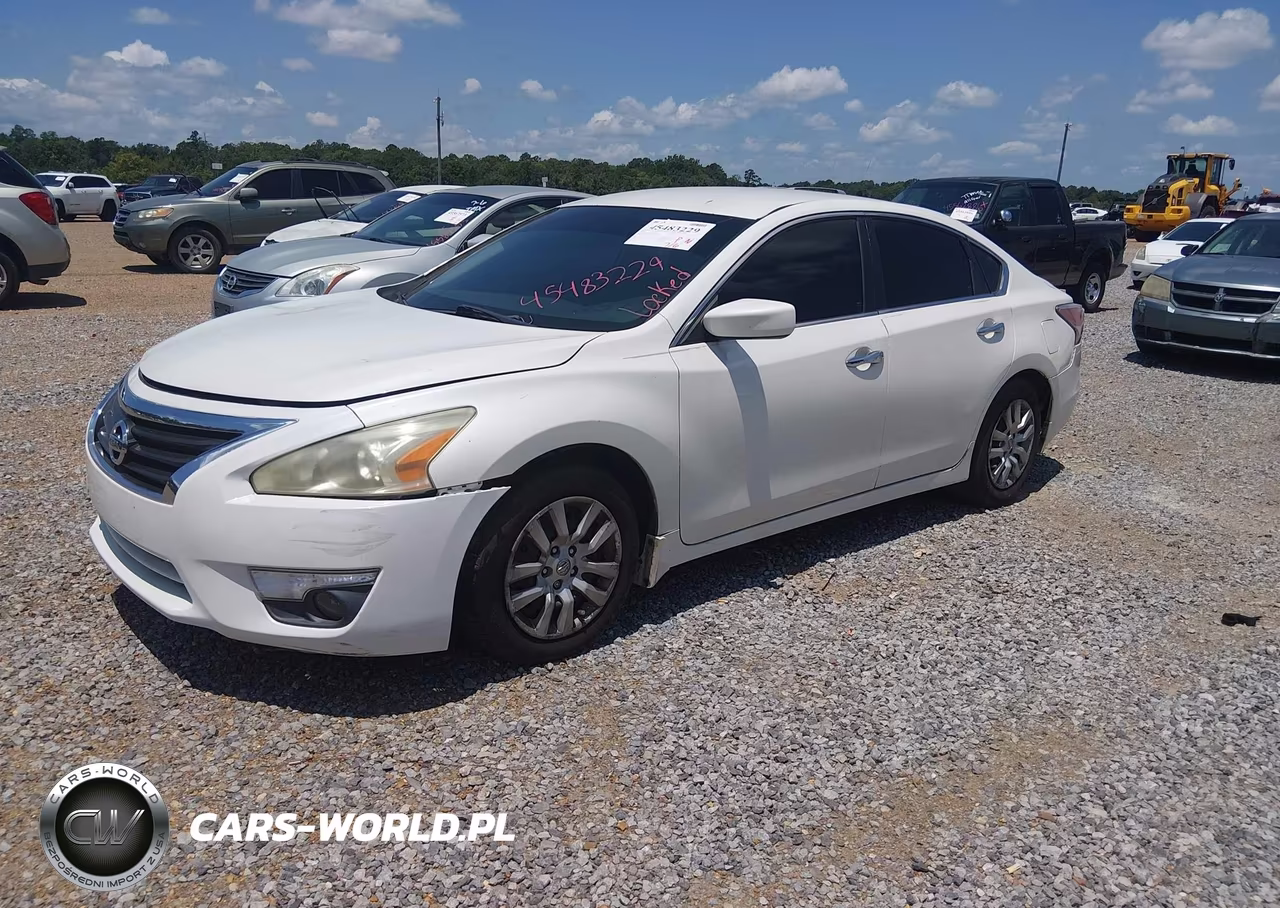 2014 Nissan Altima 2.5 S VIN:1N4AL3AP8EN352056 - 2