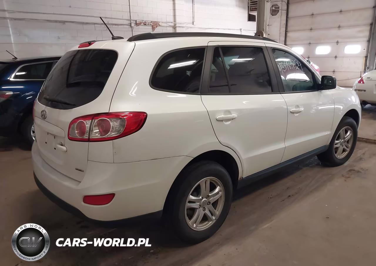 2012 Hyundai Santa Fe Gls VIN:5XYZGDAB4CG097521 - 4