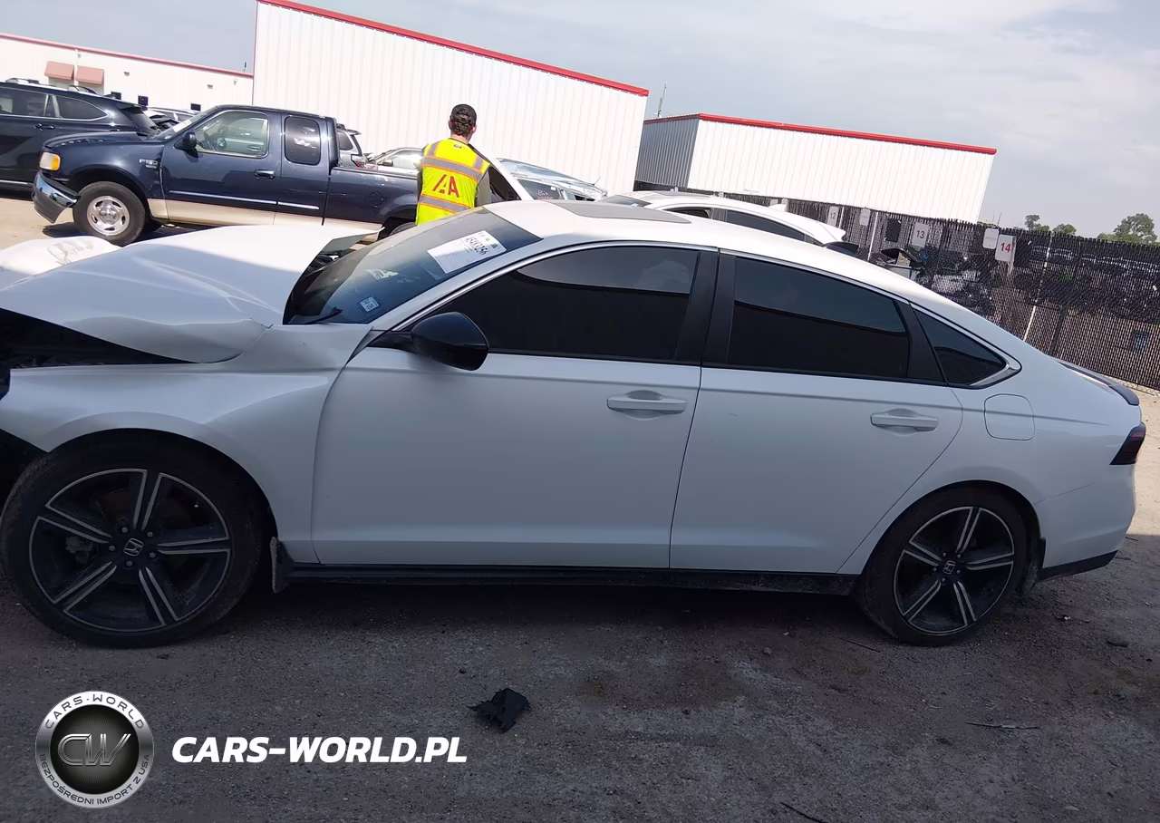 2024 Honda Accord Hybrid Sport VIN:1HGCY2F50RA025302 - 14