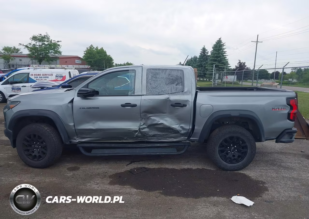 2024 Chevrolet Colorado 4Wd Trail Boss VIN:1GCPTEEKXR1195786 - 15