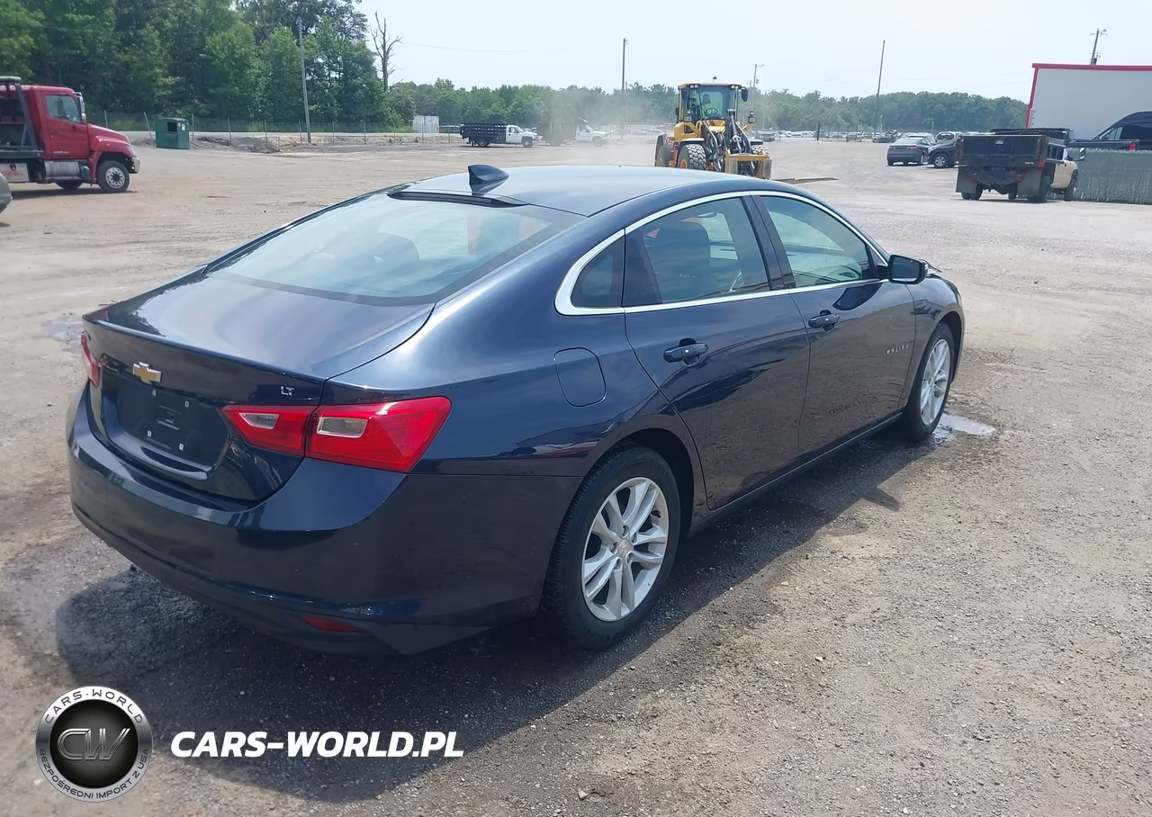 2017 Chevrolet Malibu 1Lt VIN:1G1ZE5ST2HF198126 - 4