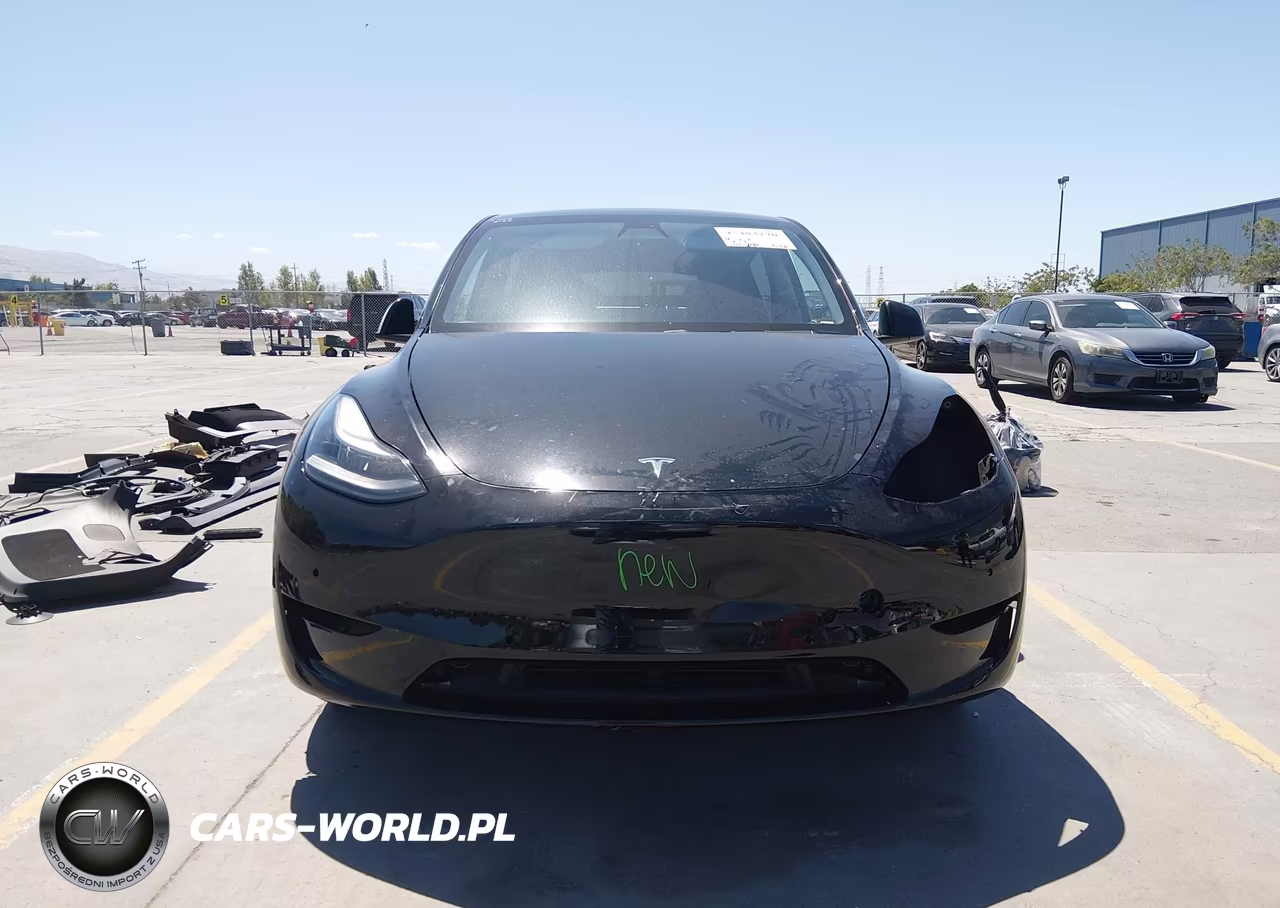 2021 Tesla Model Y Long Range Dual Motor All-Wheel Drive VIN:5YJYGDEE7MF076557 - 13
