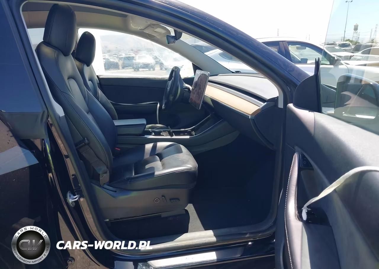 2021 Tesla Model Y Long Range Dual Motor All-Wheel Drive VIN:5YJYGDEE7MF076557 - 5