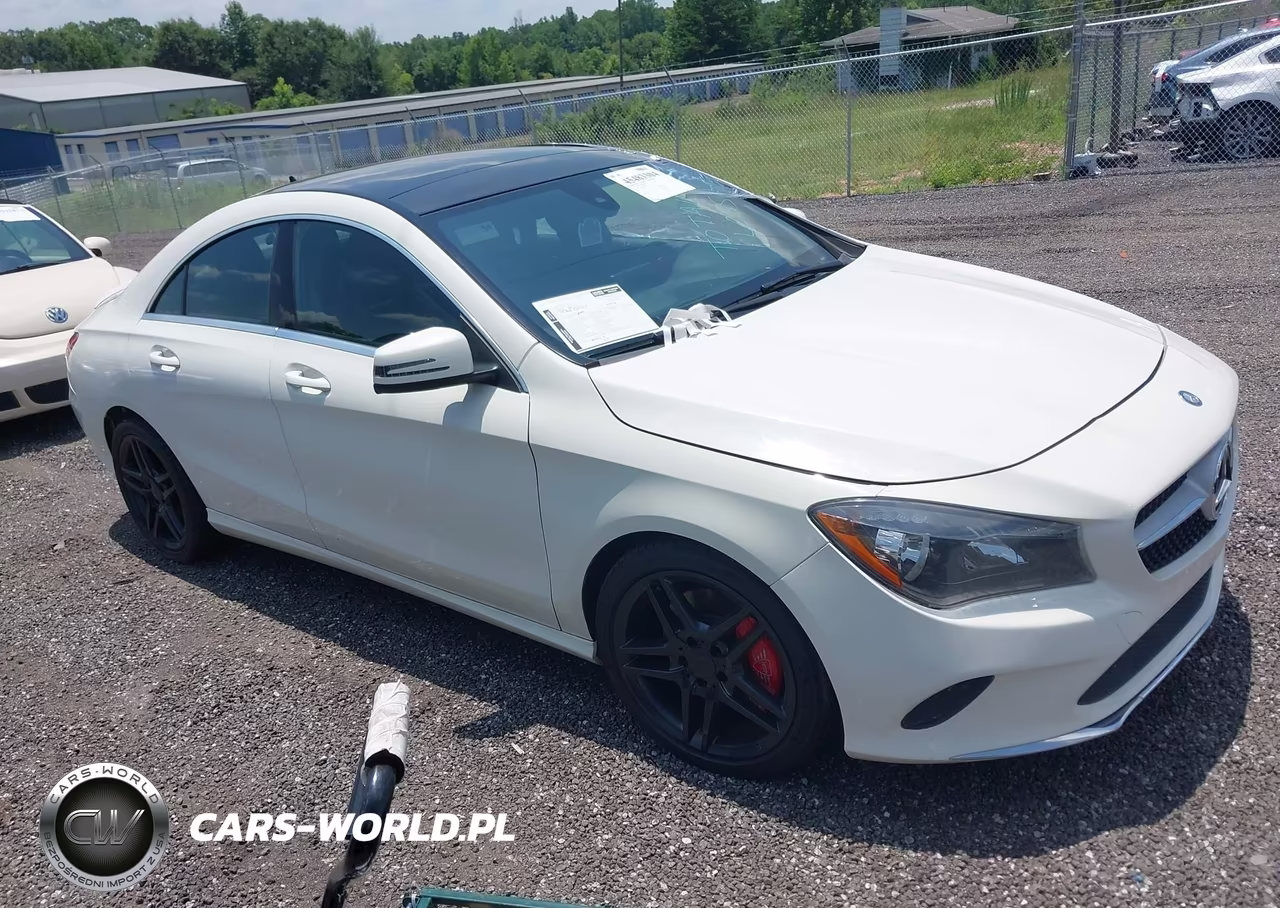2017 Mercedes-Benz Cla 250 4Matic – zdjęcie 1 z 16