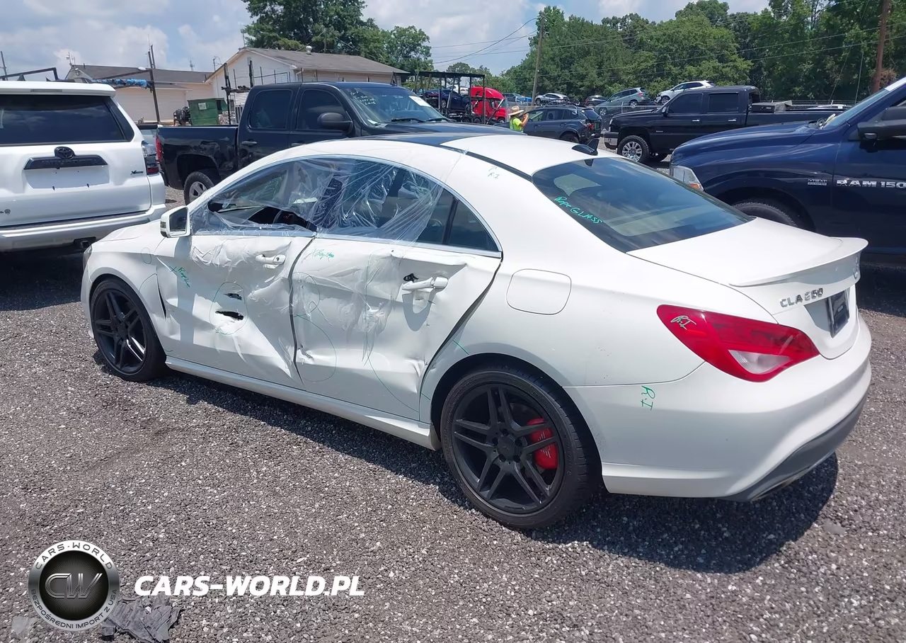 2017 Mercedes-Benz Cla 250 4Matic VIN:WDDSJ4GB4HN484831 - 3