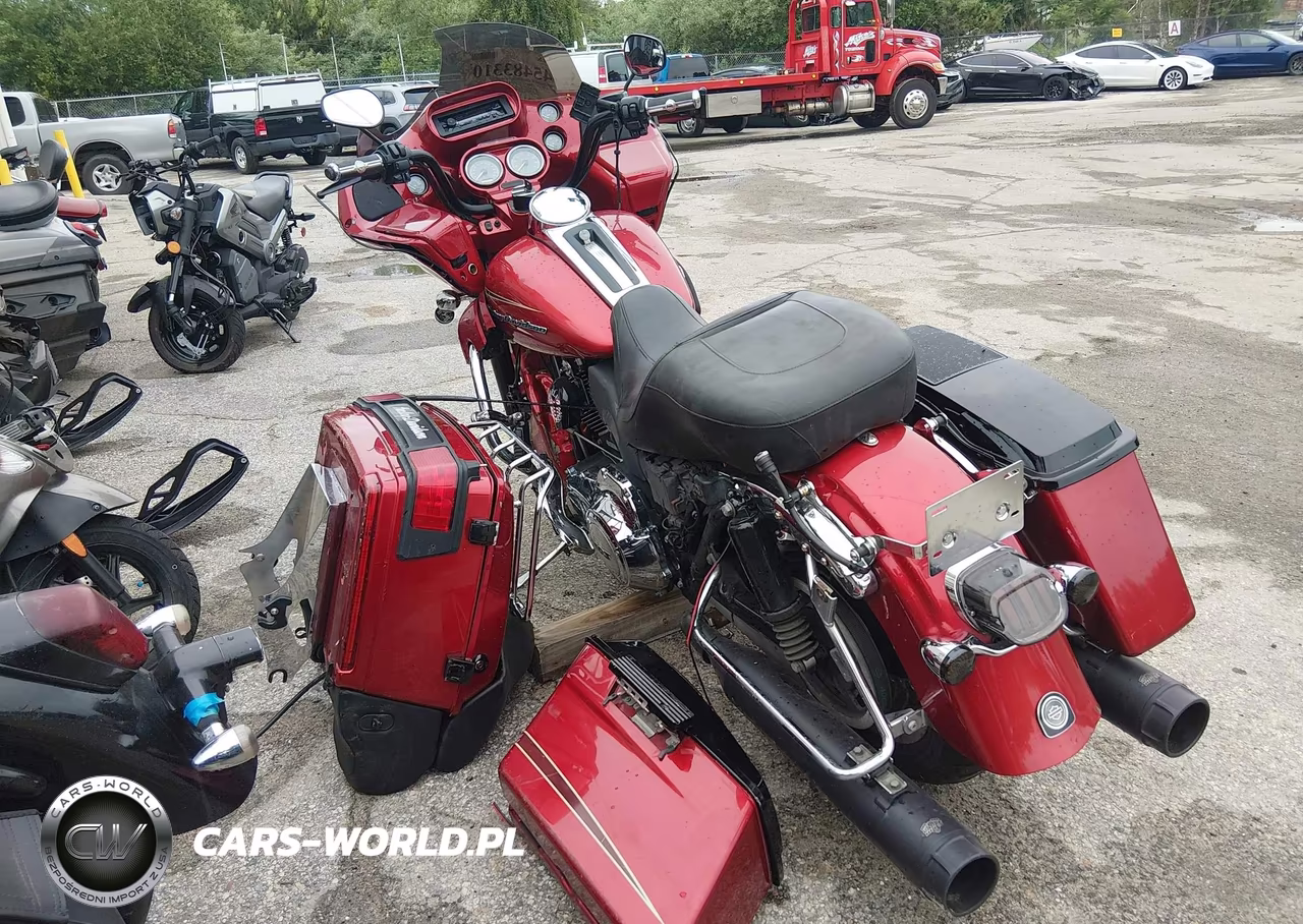 2012 Harley-Davidson Fltru Road Glide Ultra VIN:1HD1KGM12CB607776 - 3