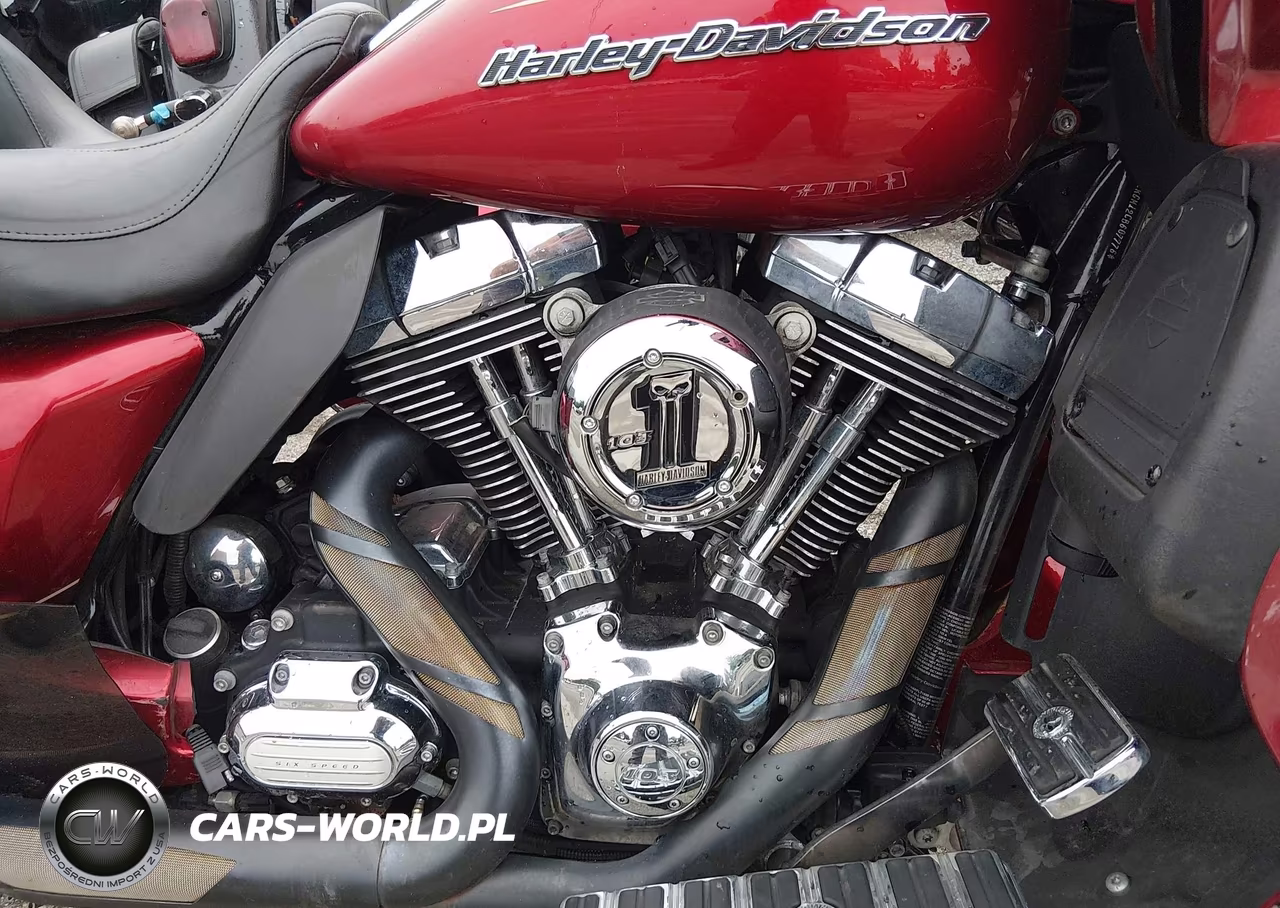 2012 Harley-Davidson Fltru Road Glide Ultra VIN:1HD1KGM12CB607776 - 8